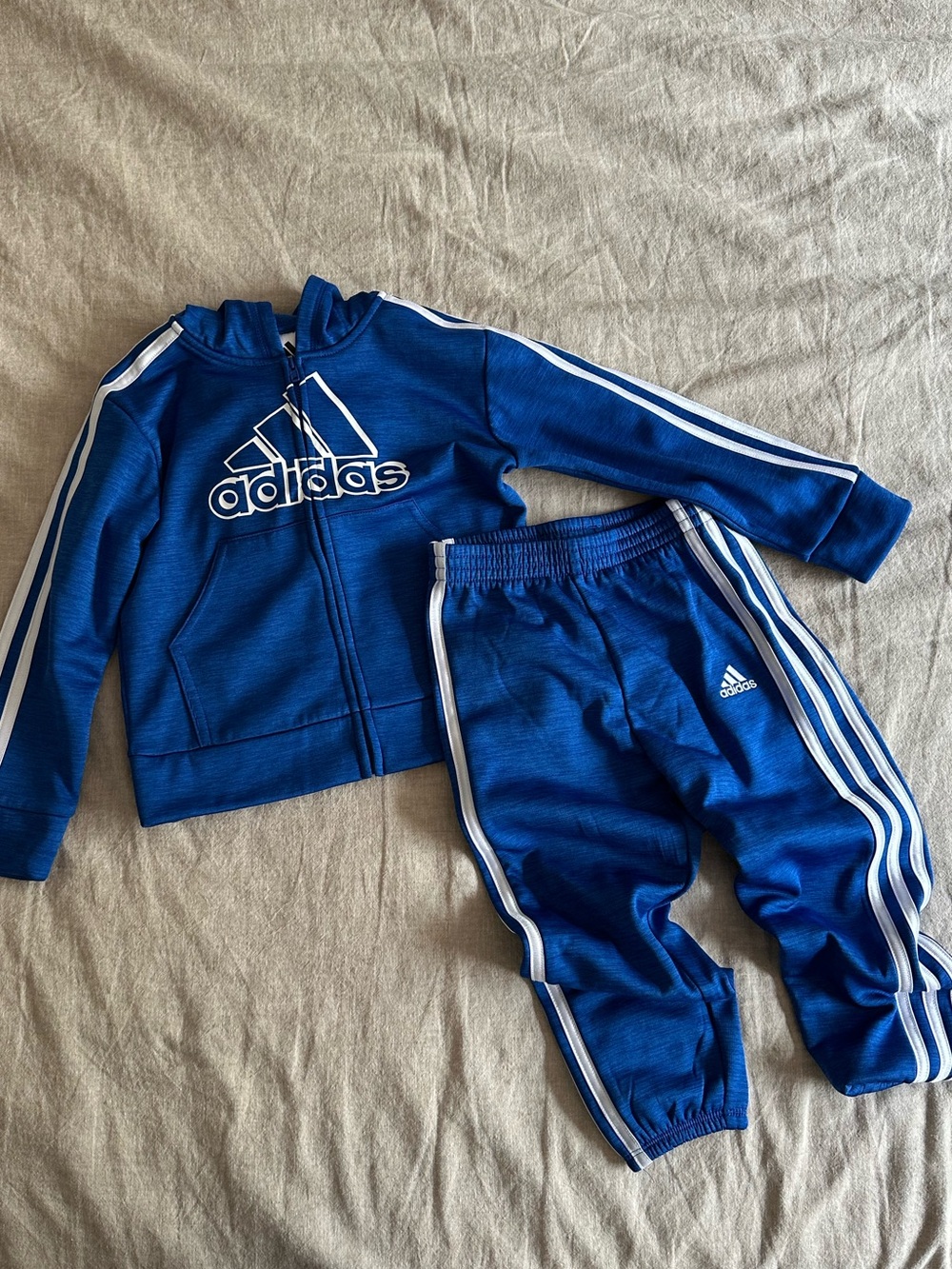 Adidas Kids Blue 2-Piece Tracksuit Set Size 4T